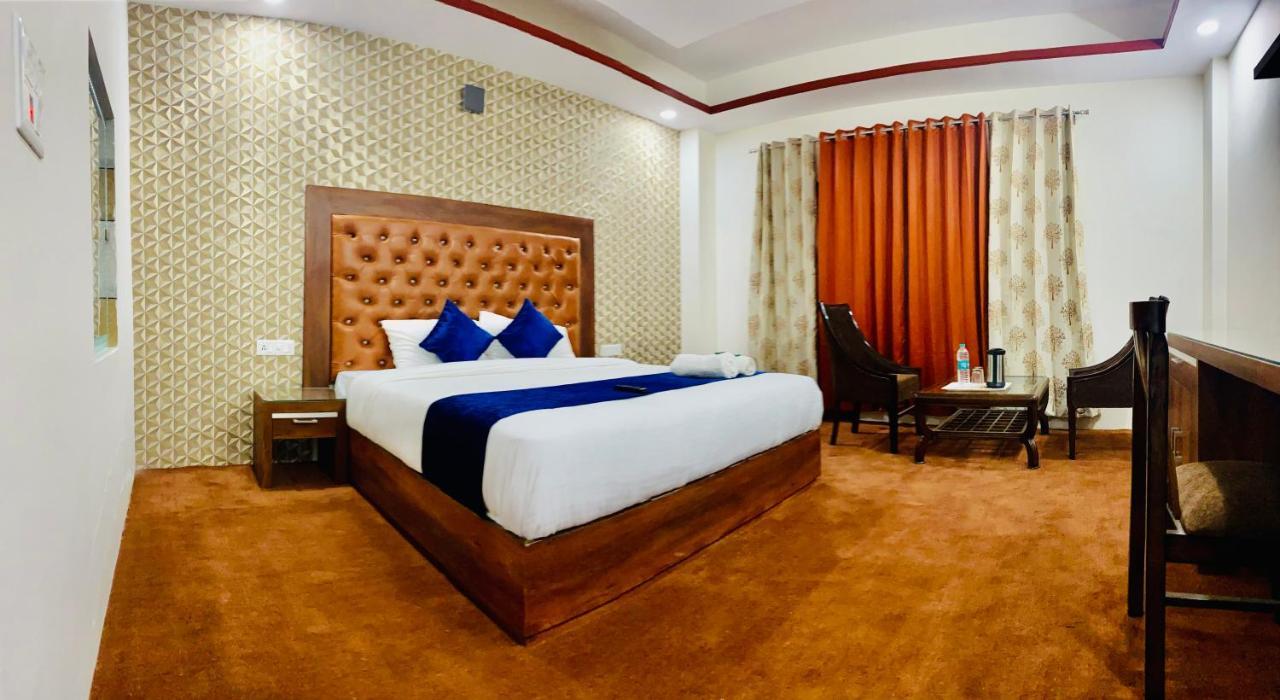 Royal Green Mashobra - Mountain And Valley View Rooms Шимла Экстерьер фото