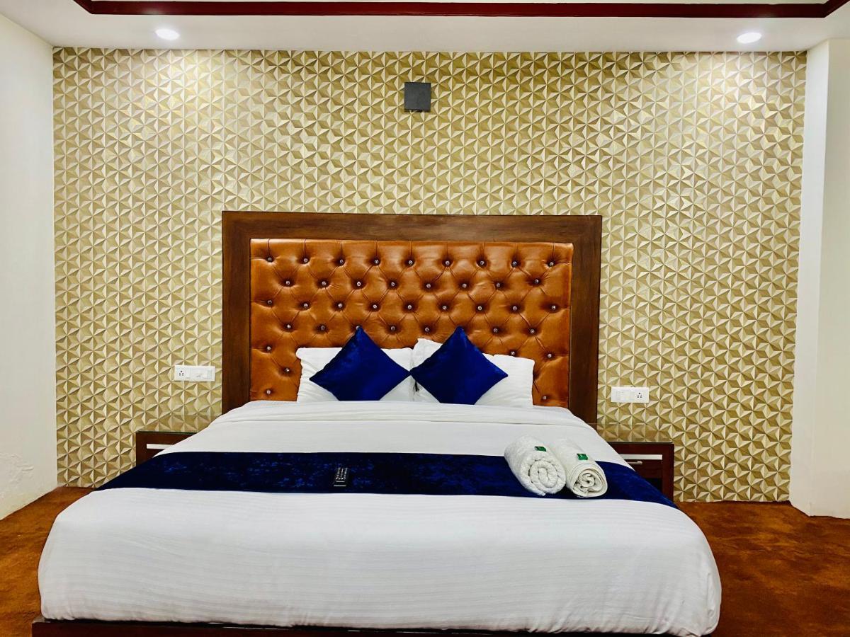 Royal Green Mashobra - Mountain And Valley View Rooms Шимла Экстерьер фото