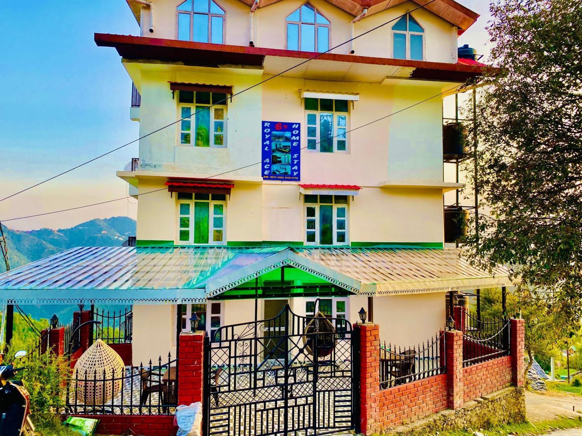 Royal Green Mashobra - Mountain And Valley View Rooms Шимла Экстерьер фото