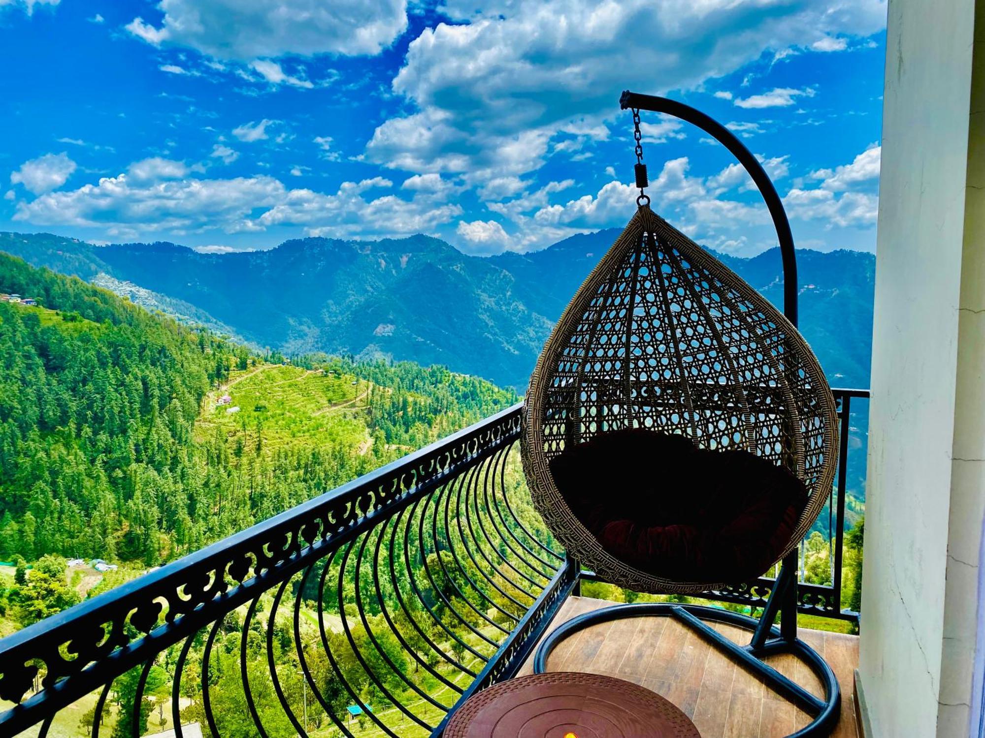 Royal Green Mashobra - Mountain And Valley View Rooms Шимла Экстерьер фото